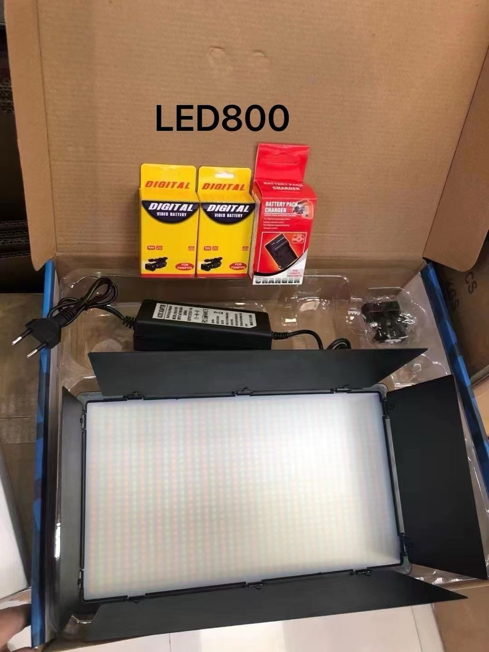 led 800